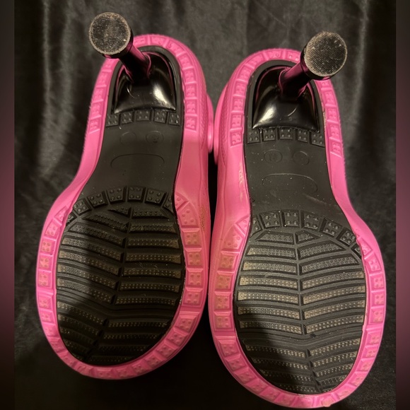 CrocsWithHeels - Picture 9 of 10